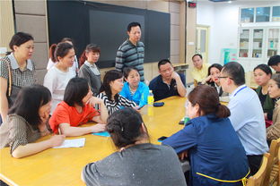 高考沖刺季，為您的心靈護(hù)航——心理健康教育中心為高三家長提供廣場心理咨詢服務(wù)